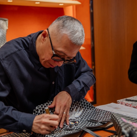 SIGNED BY ARTIST MOYNAT x KASING LUNG Collection M Tote Bag NEW Limited Edition - Picture 17 of 17